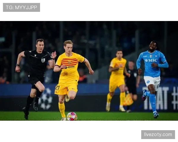 B费 vs 德容：推进能力差异与战术角色对比