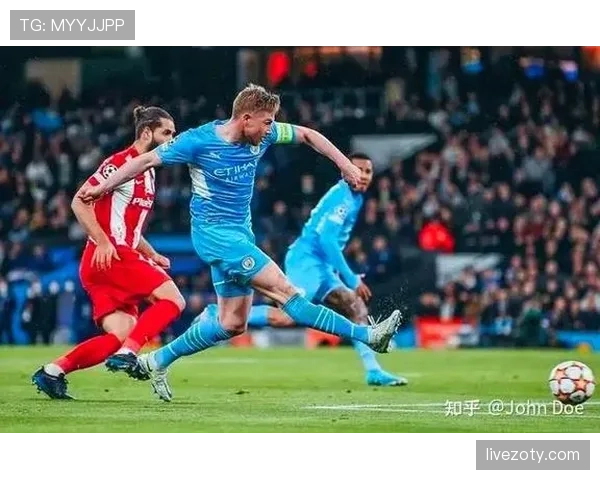 德布劳内与齐达内中场核心历史地位差距解析