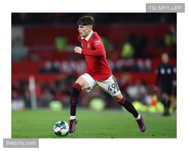 加纳乔无球跑动如何驱动反击冲击力？