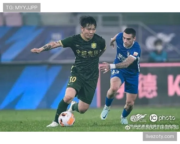 加拉格尔本赛季防线压制明显 连续出球发起主导中场节奏